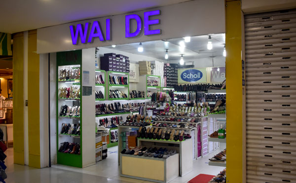 Junction Square Wai De Footwear, Kamayut Tsp, Yangon.